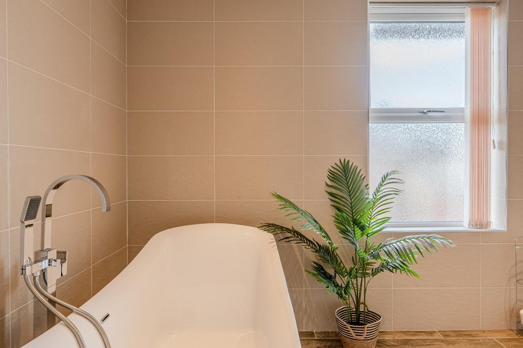 Rosemill - Large Pet Friendly Home With Off Road Parking Whitby Kültér fotó