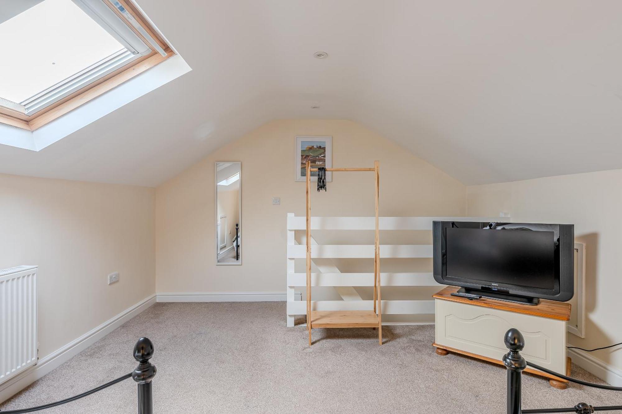 Rosemill - Large Pet Friendly Home With Off Road Parking Whitby Kültér fotó