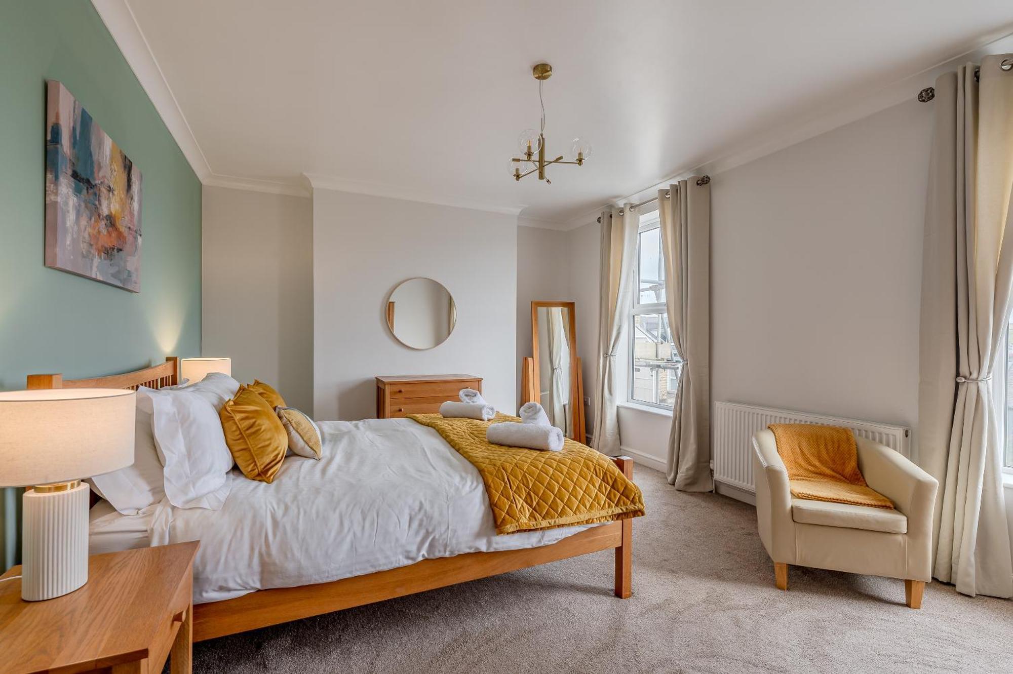 Rosemill - Large Pet Friendly Home With Off Road Parking Whitby Kültér fotó